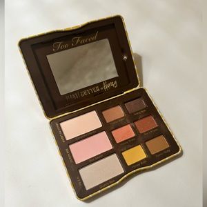 Too Faced Peanut Butter and Honey Palette